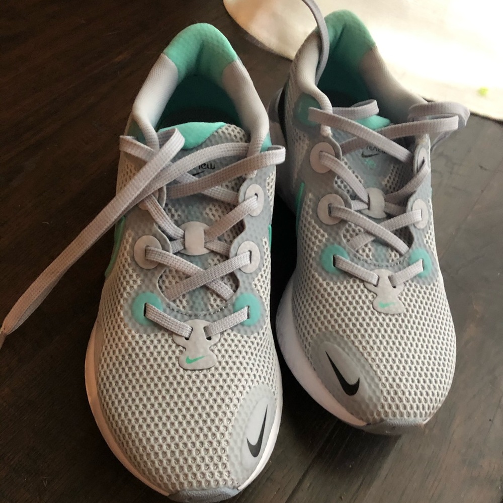 Women’s Nike running shoes teal grey